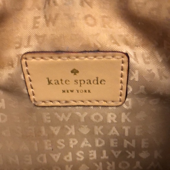Kate Spade Wristlet - Picture 4 of 6